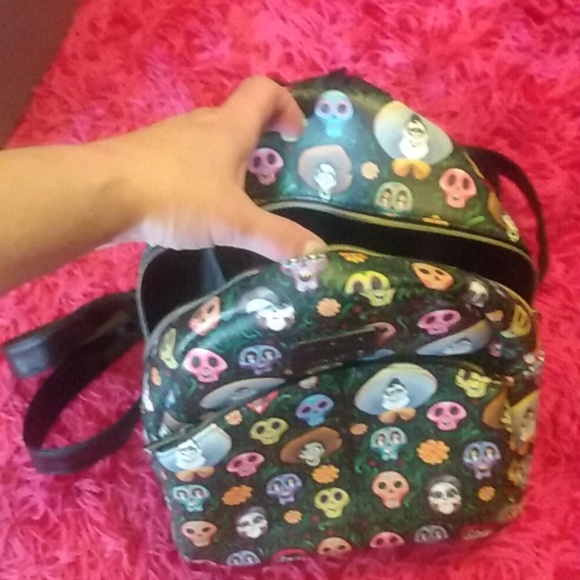 RARE /NEW Disney Pixar Loungefly Coco Sugar Skulls Backpack #Dia de los Muertes - Picture 5 of 6
